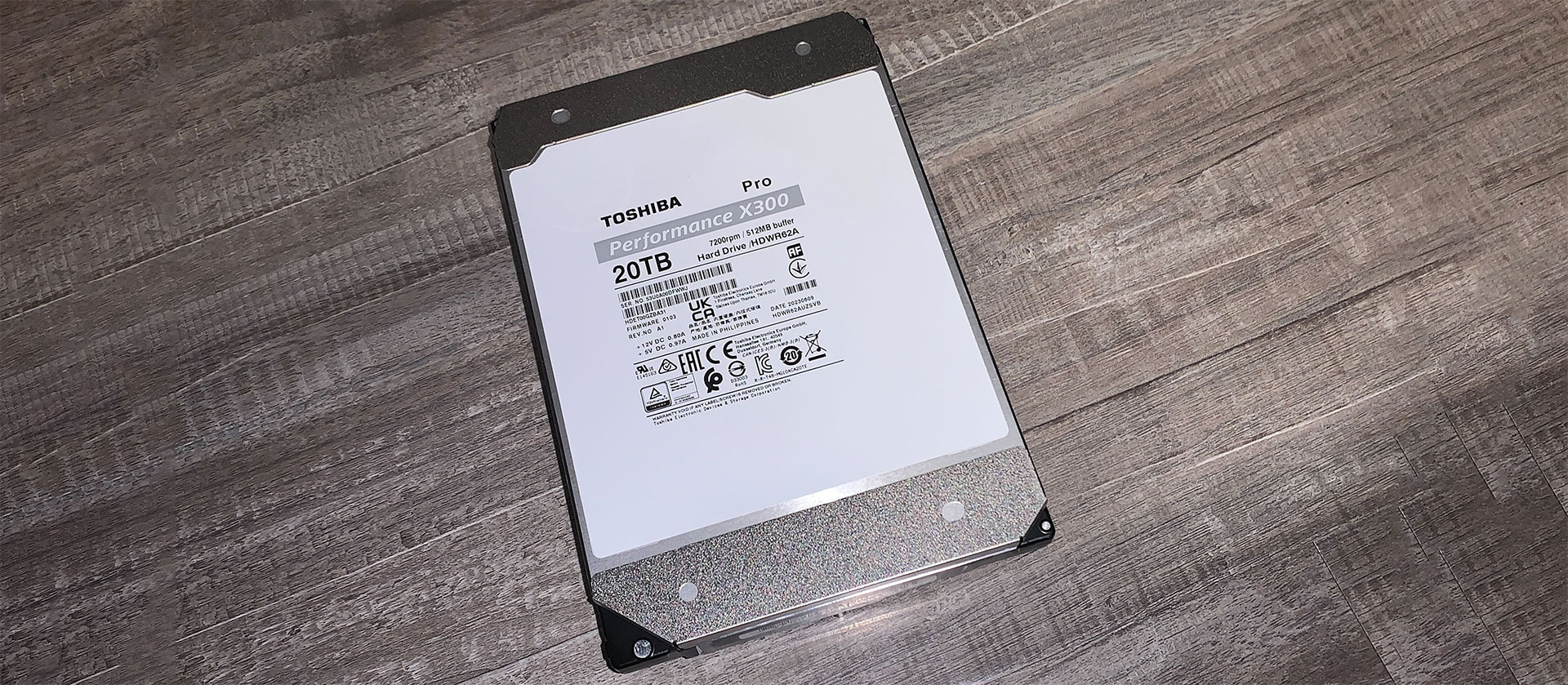Жесткий диск Toshiba X300 Pro