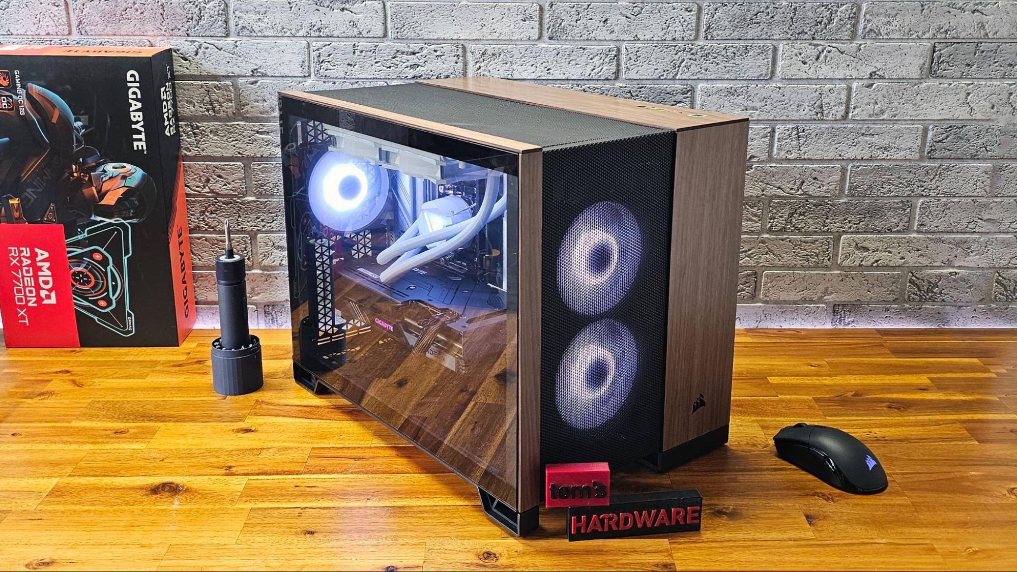 Корпус Corsair 2500D Airflow