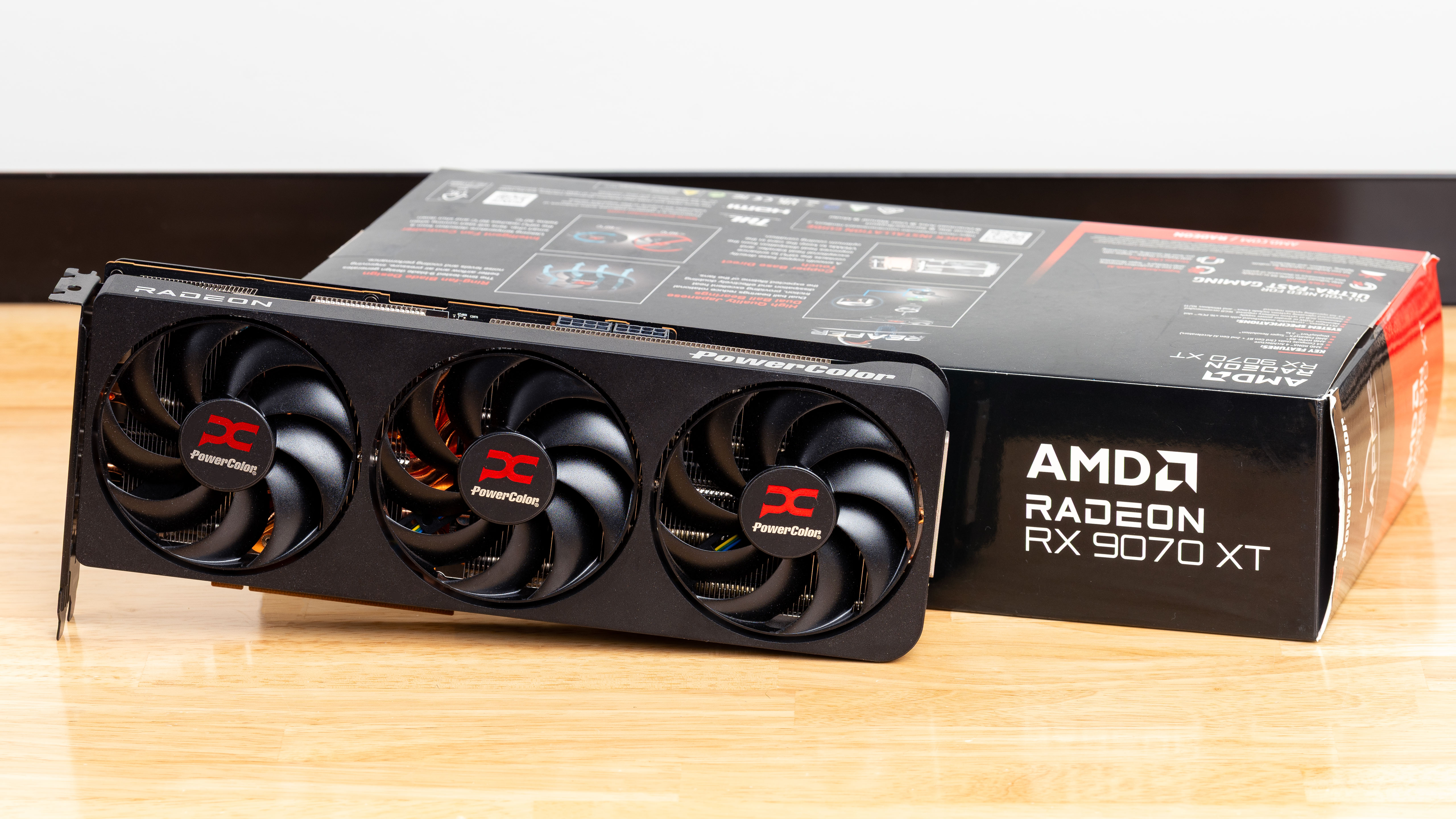 Видеокарта Radeon RX 9070 XT